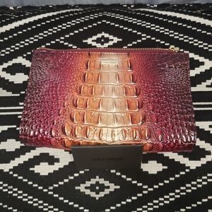 Brahmin Daisy Sunset Ombre Wristlet